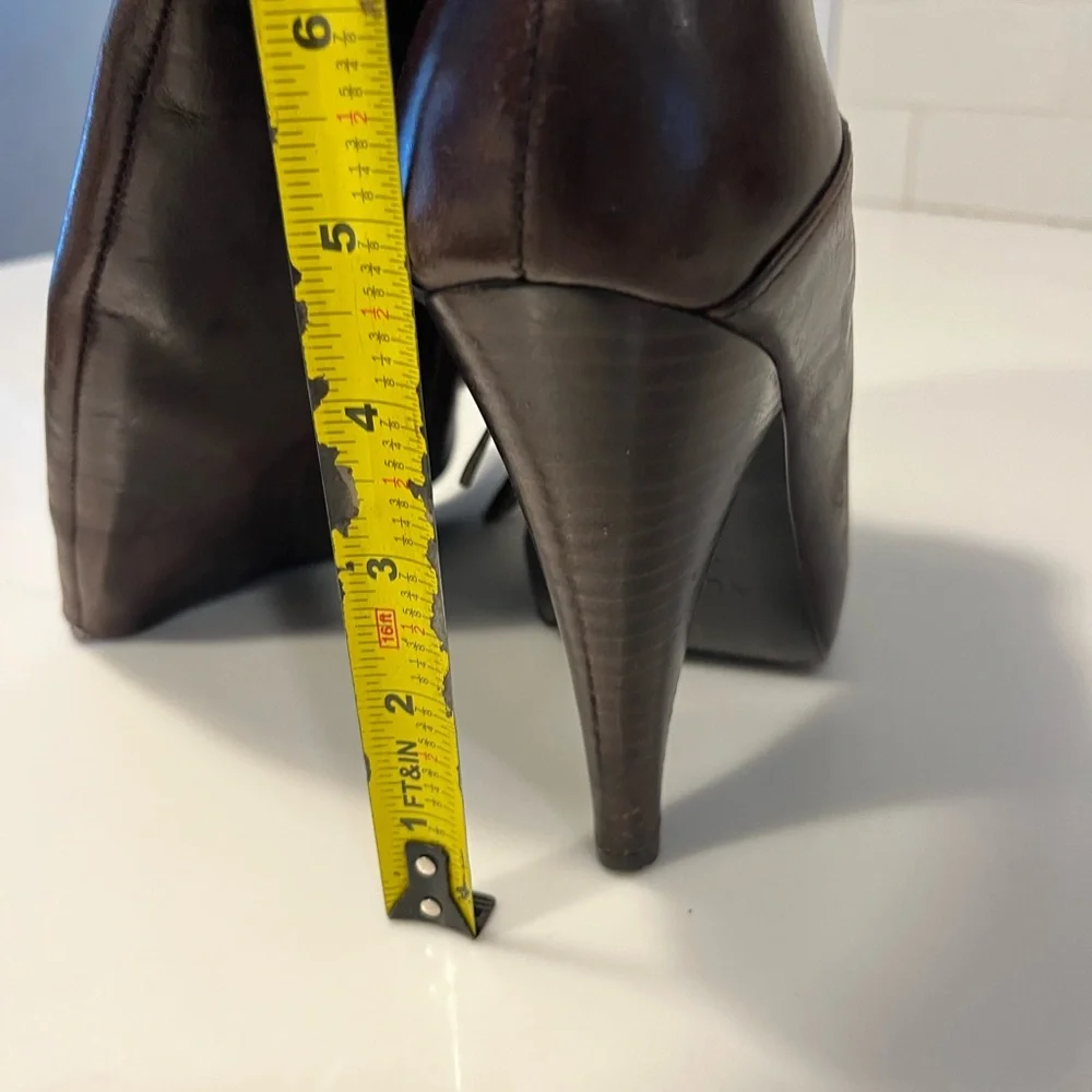 Women’s tall boots from Aldo. Dark brown/ burgundy size 9 - Picture 7 of 12